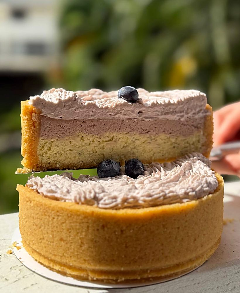 XOXO Pastry Mint Blueberry Signature Cheesecake